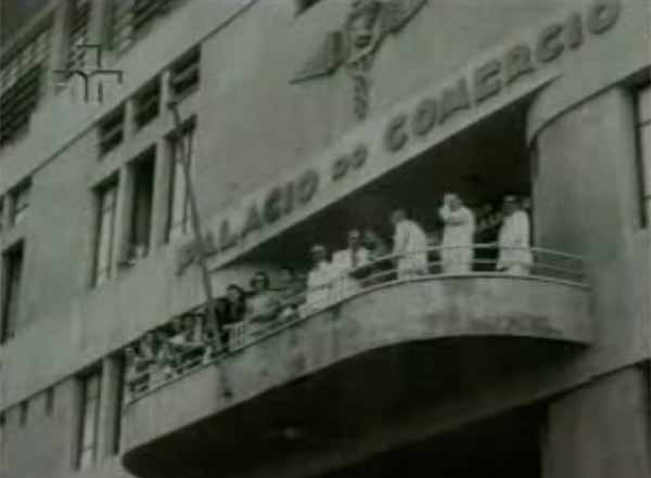   Como parte dos Acordos de Washington,  Get&uacute;lio Vargas criou o Servi&ccedil;o Especial de Mobiliza&ccedil;&atilde;o de Trabalhadores para a Amaz&ocirc;nia (Semta). Trecho do cinejornal&nbsp;&quot;Borracha! Para a Vit&oacute;ria&quot; (1943)