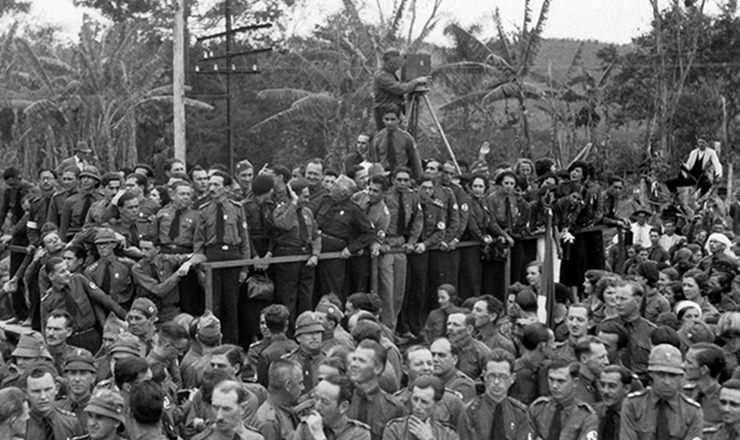  <strong> Concentração em Blumenau </strong> marca o terceiro aniversário da Ação Integralista Brasileira, em outubro de 1935