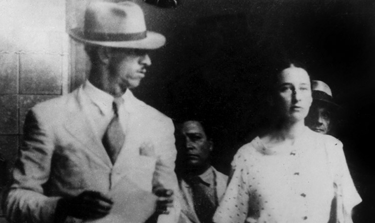  <strong> Olga Benário após interrogatório </strong> na Polícia Central do Rio, março de 1936 