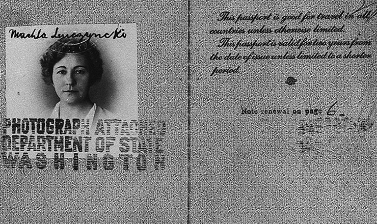  <strong> Passaporte americano utilizado </strong> por Elise Ewert em 1935, com<strong> </strong> o nome de Machla Lenczycki