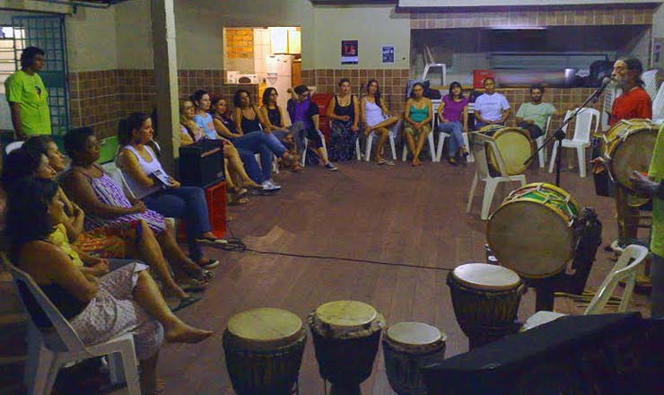  <strong> Ponto de Cultura em Olinda: </strong> a história e o som do maracatu