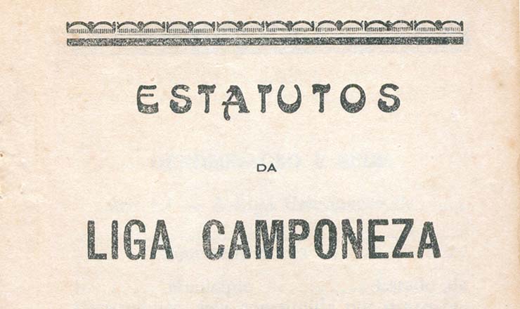  <strong> Capa dos estatutos </strong> das ligas camponesas, publicados em 1947