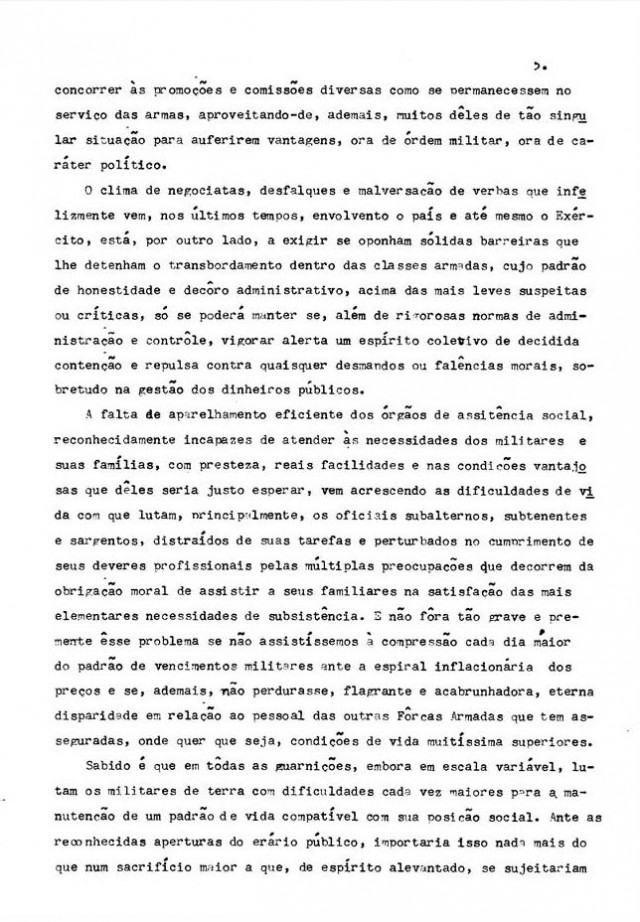       Documentos referentes ao &ldquo;Memorial dos Coron&eacute;is&rdquo; incluindo &iacute;ntegra do Manifesto sobre vencimentos do Ex&eacute;rcito, aparelhamento militar e envolvimento em problemas pol&iacute;ticos, entre outros temas 