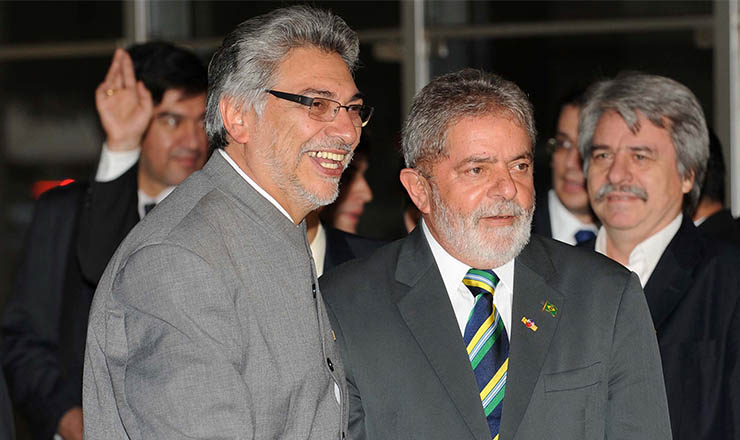  <strong> Presidentes Lugo e Lula</strong> participam de reunião, em maio de 2009, para acerto dos termos da revisão do Tratado de Itaipu