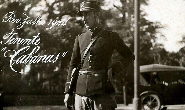  <strong> O tenente João Cabanas,</strong> à época da Revolução de 1924            