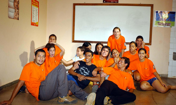  <strong> Grupo de dança Atitude,</strong>  selecionado em setembro de 2004 pelo programa Pontos de Cultura