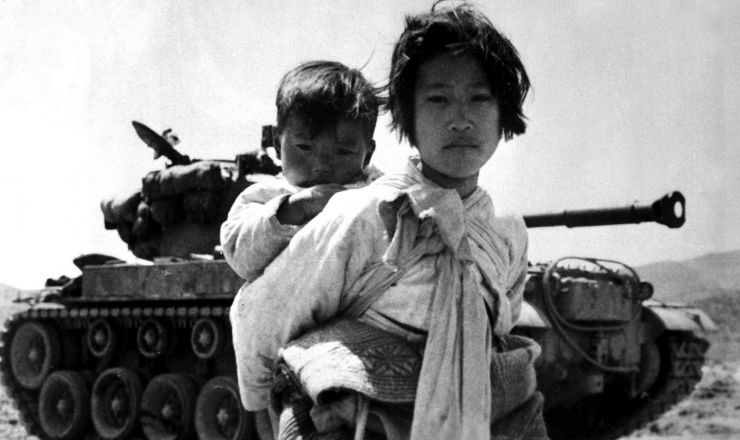  <strong> Crianças refugiadas</strong> na guerra da Coreia