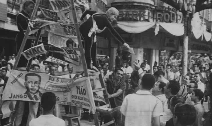  <strong> Campanha no Rio de Janeiro pede </strong> a volta ao presidencialismo, em janeiro de 1963