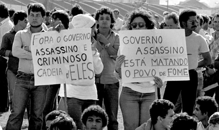  <strong> Manifestação contra a política econômica</strong> em São Bernardo do Campo (SP)