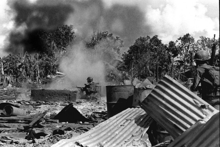  <strong> Ofensiva do Tet, </strong> que envolveu 80 mil militares norte-vietnamitas e guerrilheiros vietcongues