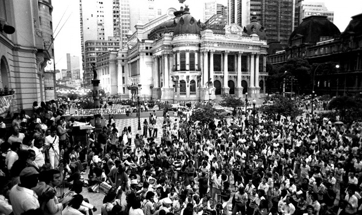  <strong> Manifestação do MDB </strong> contra a reforma partidária, no centro do Rio de Janeiro