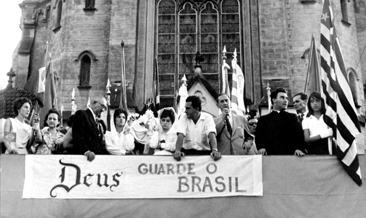  <strong> Palanque da Marcha da Família </strong> com Deus pela Liberdade em São Paulo, em 19 de março de 1964 