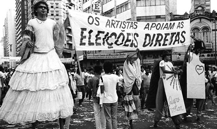  <strong> Artistas participam</strong> da manifestação pelas Diretas-Já em Belo Horizonte 