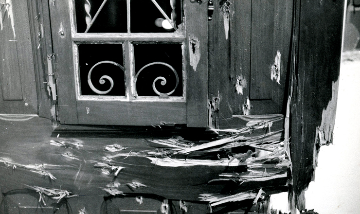  <strong> Marcas do ataque </strong> ao aparelho do PCdoB onde ocorreu a Chacina da Lapa, em São Paulo, 16 de dezembro 1976 