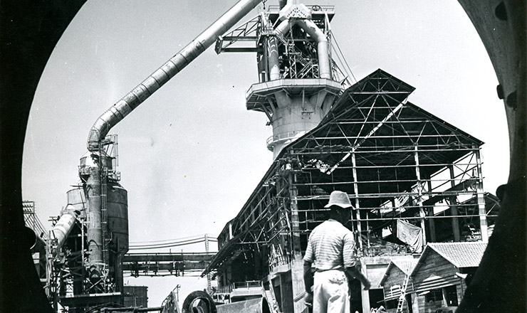 <strong> Construção da usina de Volta Redonda </strong> da CSN, em 1941      